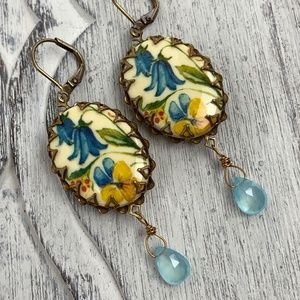 Vintage Botanical Bluebell Floral Blue Chalcedony Gemstone Dangle Drop Earrings